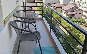 Cazare Apartament 2 Camere Decomandat Militari